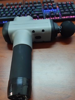 深度體驗(yàn) BOOSTER 菠蘿君 M2-A 筋膜槍 一款出色升級(jí)款的灰黑色新選擇